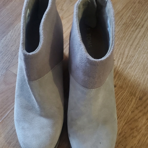 Toms Lacy Ankle Booties, Size 9.5 - Picture 8 of 10